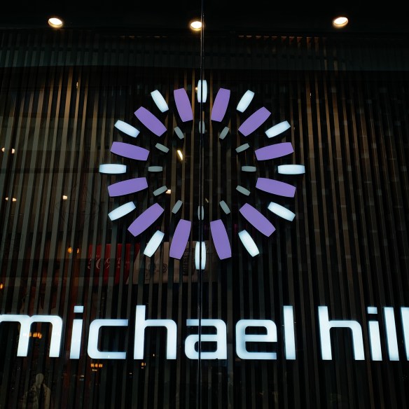 39F91AEE-4DE3-4C8F-96EA-A89C08B2B8A9