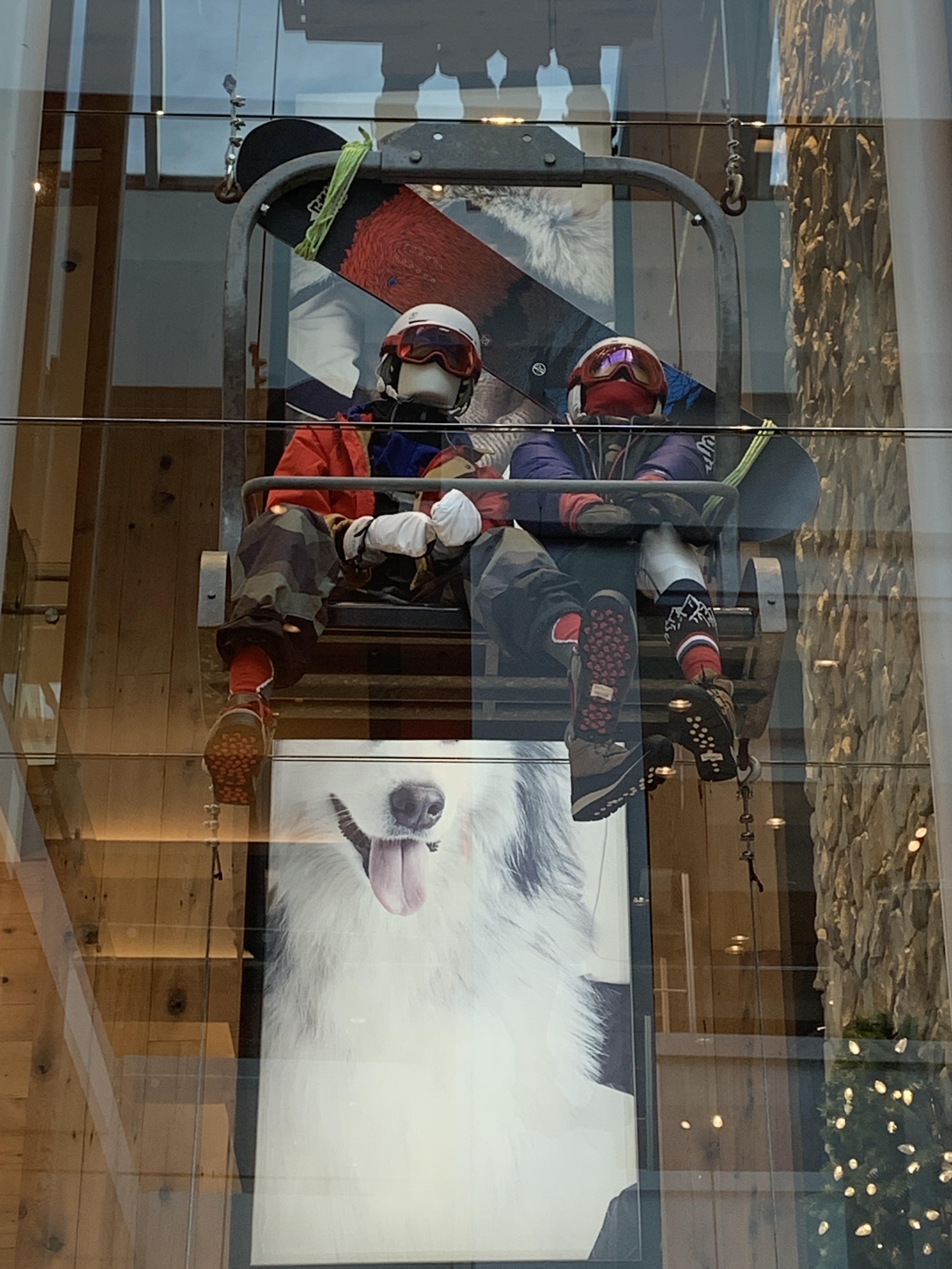 67131375-74DC-4864-A2AC-24FB4DC51314