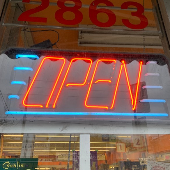 BBFAD4B1-BEAE-4484-B7AA-FE116F9824E6