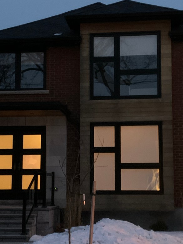 177D6F0B-8A77-4BF8-98B9-FE9E502244DD