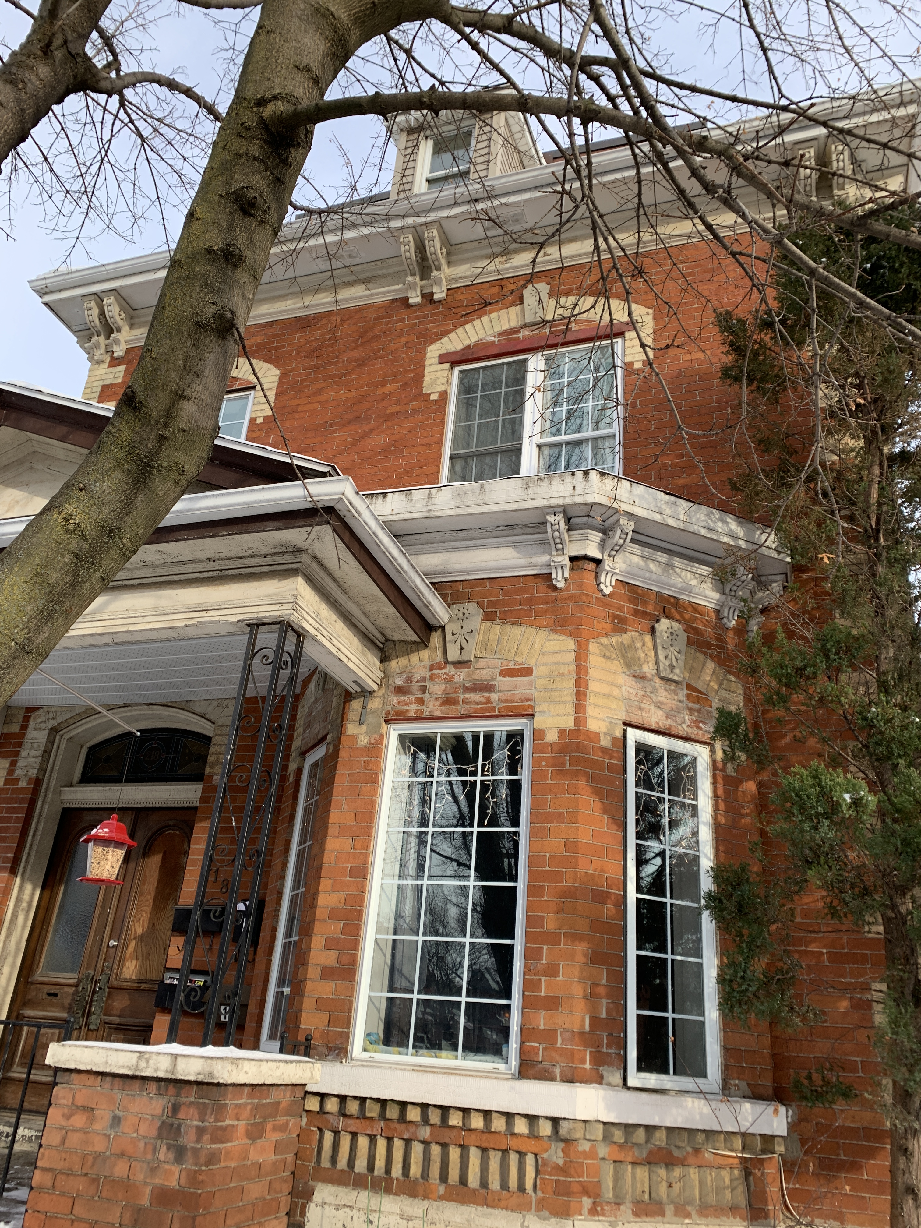 29FEAF60-4050-4A6A-A1A5-0217C1F5DF54