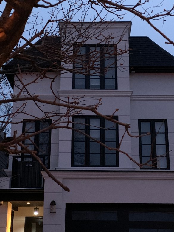 9377A105-34E2-4B53-BE3F-88B0B4B995F6