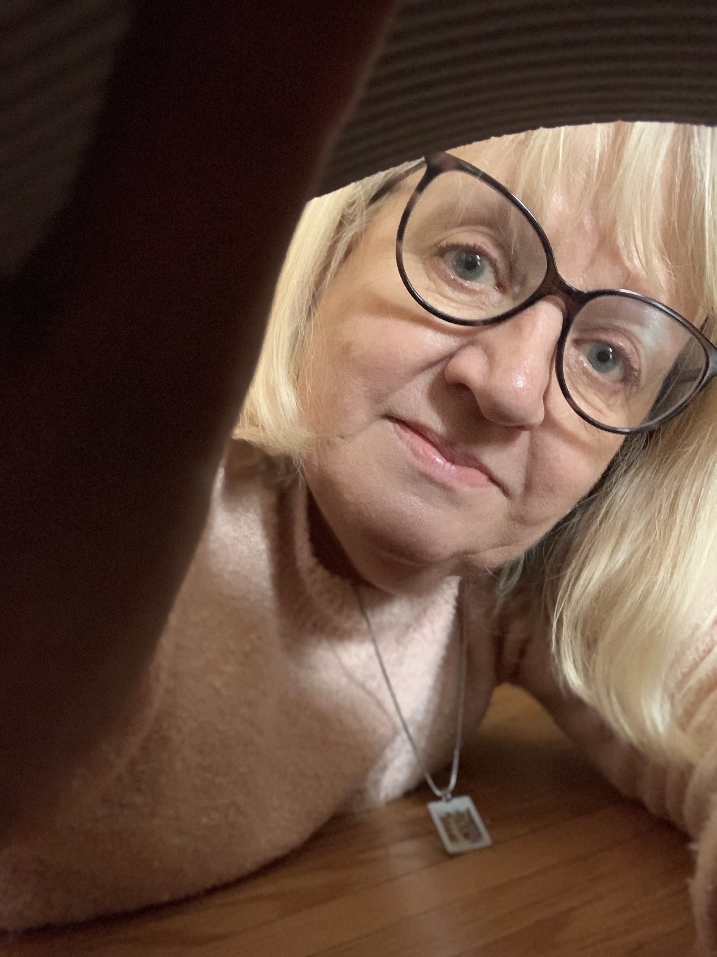 DD138CEA-24F7-445D-B5DE-EE2C44189EA1_1_201_a