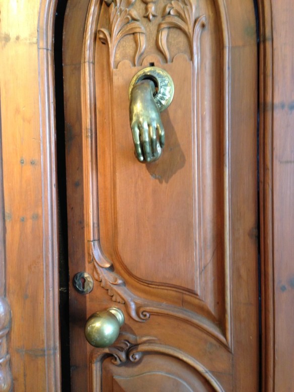 BA983D60-A4B6-4B39-962F-EC3C9A5E9762_1_105_c